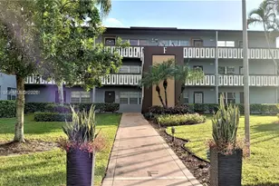 250 Suffolk F, Boca Raton, FL 33434 - Photo 1