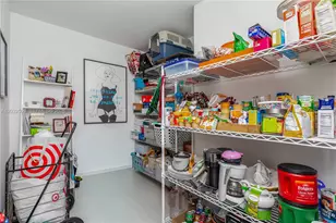 1717 N Bayshore Dr, Miami, FL 33132 - Photo 27