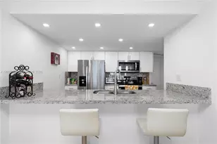 1717 N Bayshore Dr, Miami, FL 33132 - Photo 9