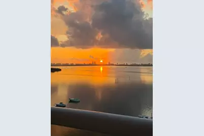 1717 N Bayshore Dr #A-1533, Miami, FL 33132 - Photo 37