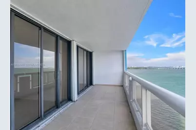 1717 N Bayshore Dr #A-1533, Miami, FL 33132 - Photo 11