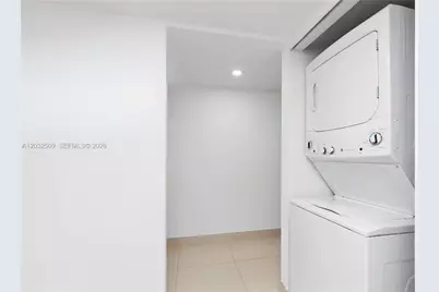 1717 N Bayshore Dr #A-1533, Miami, FL 33132 - Photo 19