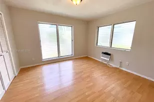 825 Euclid Ave, Miami Beach, FL 33139 - Photo 9