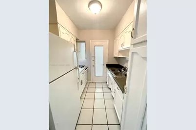825 Euclid Ave #9, Miami Beach, FL 33139 - Photo 5