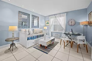 3030 Collins Ave, Miami Beach, FL 33140 - Photo 1