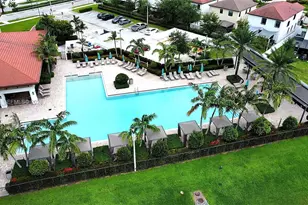 10606 W 32nd Ln, Hialeah, FL 33018 - Photo 29