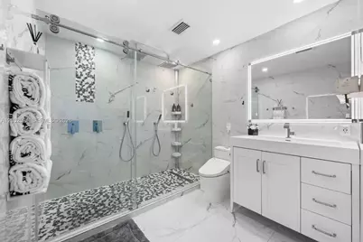 280 NW 59th Ct #/, Miami, FL 33126 - Photo 19