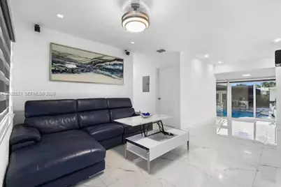 280 NW 59th Ct #/, Miami, FL 33126 - Photo 7