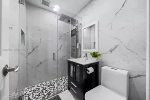 280 NW 59th Ct, Miami, FL 33126 - Photo 17