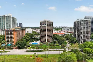 2901 S Bayshore Dr, Miami, FL 33133 - Photo 23