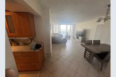 3675 N Country Club Dr #1406, Aventura, FL 33180 - Photo 7