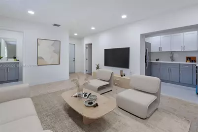 424 W 13th St, Hialeah, FL 33010 - Photo 11
