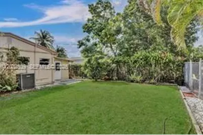 2199 NE 182nd St #1 and 2, North Miami Beach, FL 33162 - Photo 7