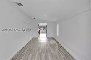 2199 NE 182nd St, North Miami Beach, FL 33162 - Photo 17