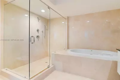 17201 Collins Ave# Den, Sunny Isles Beach, FL 33160 - Photo 13