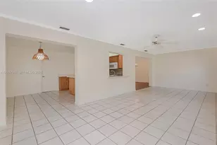 7905 Cloverfield Cir, Boca Raton, FL 33433 - Photo 15