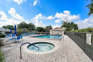 7905 Cloverfield Cir, Boca Raton, FL 33433 - Photo 41