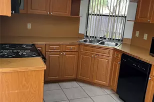 15272 SW 46th Ln, Miami, FL 33185 - Photo 11
