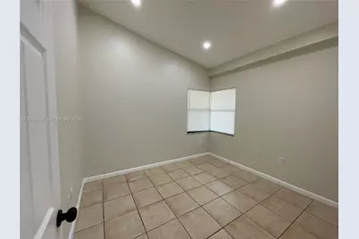 1511 San Remo Cir #1511, Homestead, FL 33035 - Photo 13
