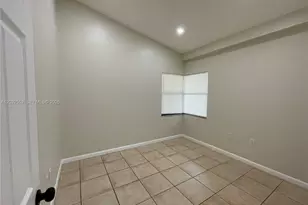 1511 San Remo Cir, Homestead, FL 33035 - Photo 13