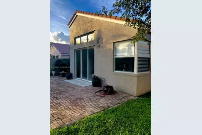 15783 NW 16th Ct, Pembroke Pines, FL 33028 - Photo 15