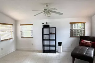 1245 NE 203rd St, Miami, FL 33179 - Photo 11
