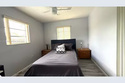 1245 NE 203rd St, Miami, FL 33179 - Photo 21
