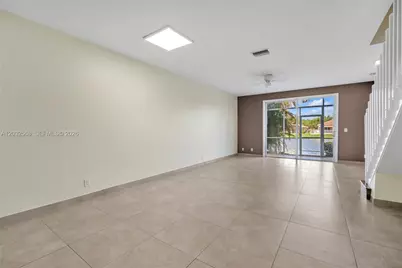 3698 San Simeon Cir, Weston, FL 33331 - Photo 9