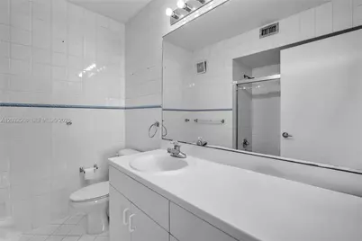 3698 San Simeon Cir, Weston, FL 33331 - Photo 13