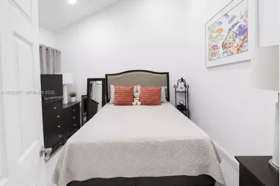 1127 SW 134th Pl, Miami, FL 33184 - Photo 15