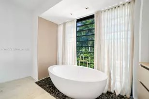 199 Caoba Ct, Coral Gables, FL 33143 - Photo 31