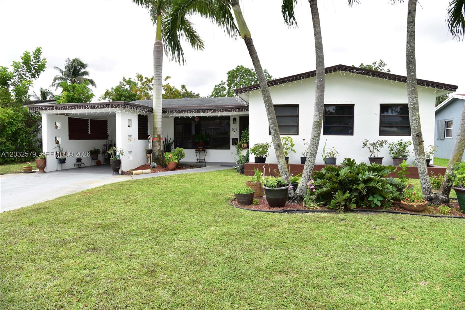 7470 Polk St - 7470 Polk St, Hollywood, FL 33024 Luxury Property | Jose Angel Pina