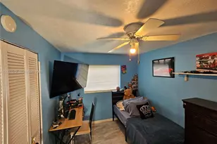 7470 Polk St, Hollywood, FL 33024 - Photo 9