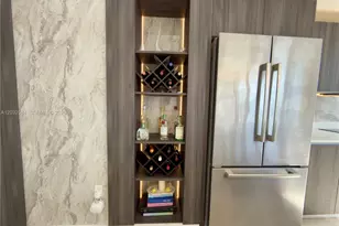 488 NE 18th St, Miami, FL 33132 - Photo 5