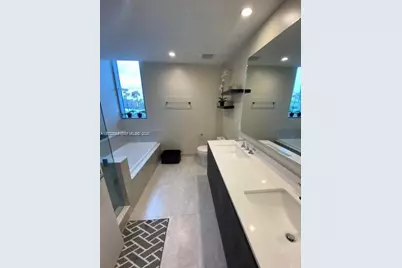 488 NE 18th St #800, Miami, FL 33132 - Photo 13