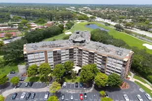 1400 St Charles Pl, Pembroke Pines, FL 33026 - Photo 27
