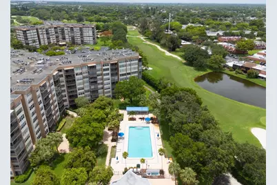1400 Saint Charles Pl #623, Pembroke Pines, FL 33026 - Photo 25