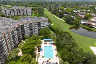 1400 St Charles Pl, Pembroke Pines, FL 33026 - Photo 25