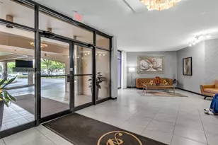 1400 St Charles Pl, Pembroke Pines, FL 33026 - Photo 19