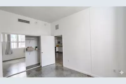 133 NE 2nd Ave #1906, Miami, FL 33132 - Photo 5