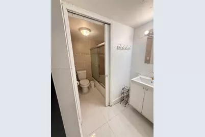 17021 N Bay Rd #103, Sunny Isles Beach, FL 33160 - Photo 17