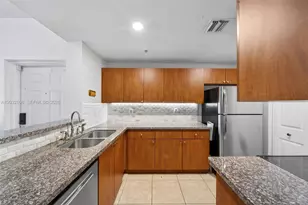 6670 NW 114th Ave, Doral, FL 33178 - Photo 3