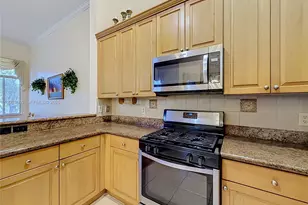 19302 SW 68th St, Pembroke Pines, FL 33332 - Photo 15