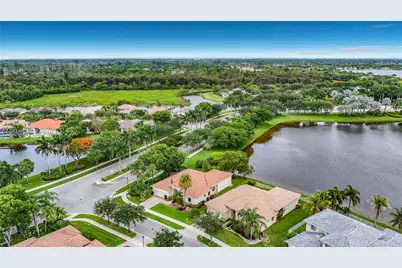 19302 SW 68th St, Pembroke Pines, FL 33332 - Photo 3