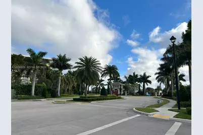 4920 Eucalyptus Dr #2, Hollywood, FL 33021 - Photo 15