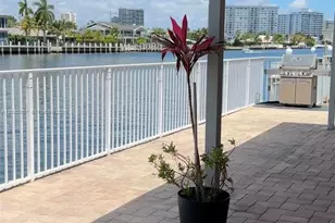 3161 S Ocean Dr, Hallandale Beach, FL 33009 - Photo 23