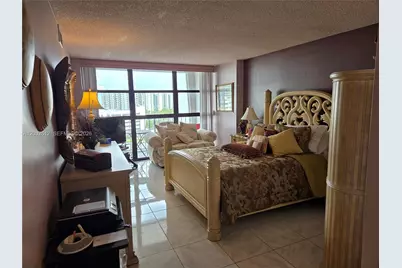 400 Leslie Dr #1124, Hallandale Beach, FL 33009 - Photo 17