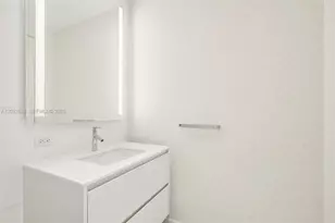 300 Biscayne Blvd Way, Miami, FL 33131 - Photo 33