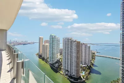 300 Biscayne Boulevard Way #3305W, Miami, FL 33131 - Photo 35