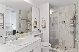 800 Claughton Island Dr, Miami, FL 33131 - Photo 29